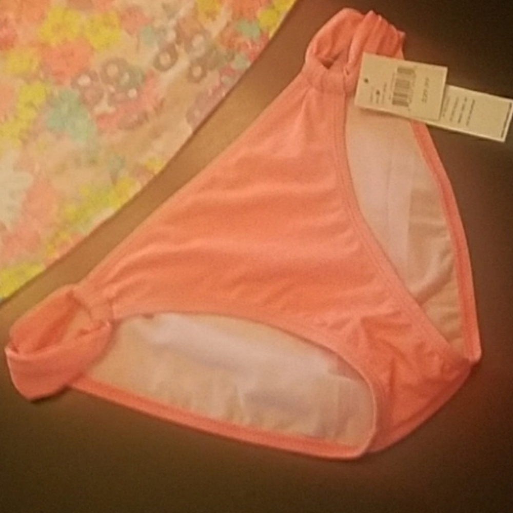 Malibu Melon light Orange Bikini Bottom SZ M NEW!